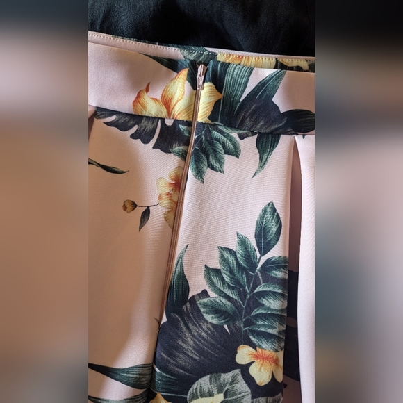 VINTAGE-STYLE HAWAIIAN PRINT CIRCLE SKIRT SIZE 18 - Picture 4 of 9